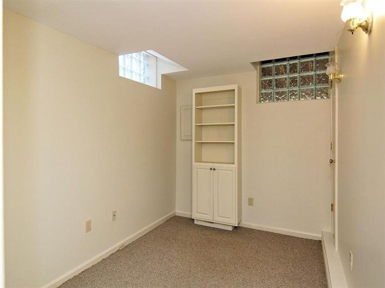1055 Lawton Road Park Hills, KY 41011 - Photo 19 of 22