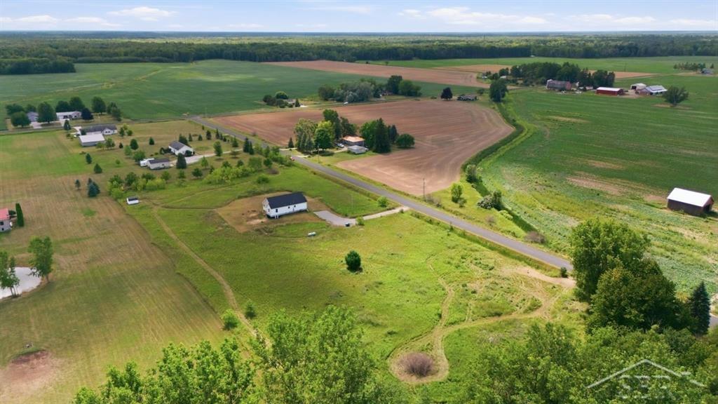 5070 North Five Mile Road Hope, MI 48628 - Photo 48 of 58 50219210-1b44fb81-c753-4f31-bd4a-10ee3dd7d082.JPG
