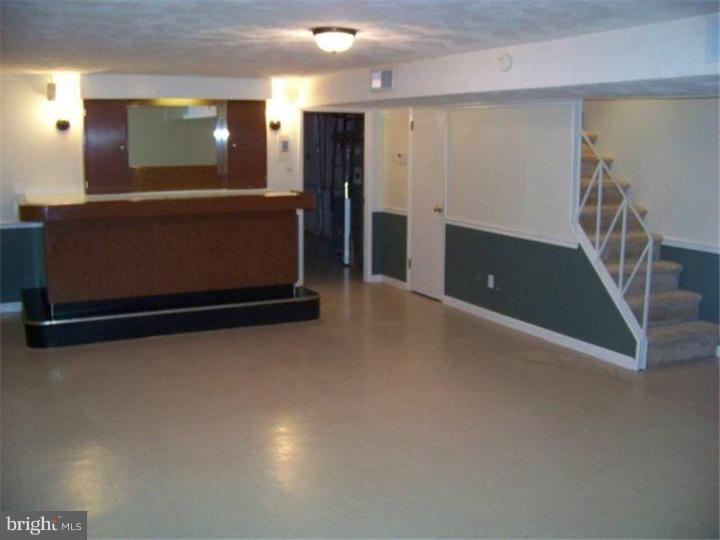 201 Juniper Road Havertown, PA 19083 - Photo 15 of 18