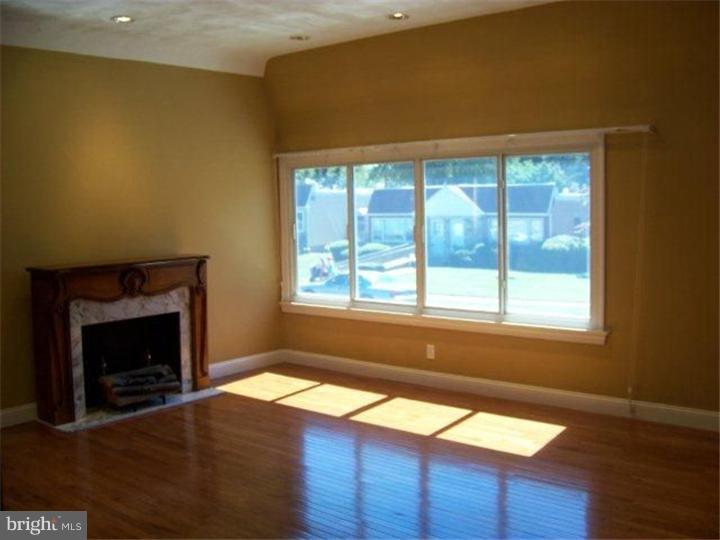 201 Juniper Road Havertown, PA 19083 - Photo 7 of 18