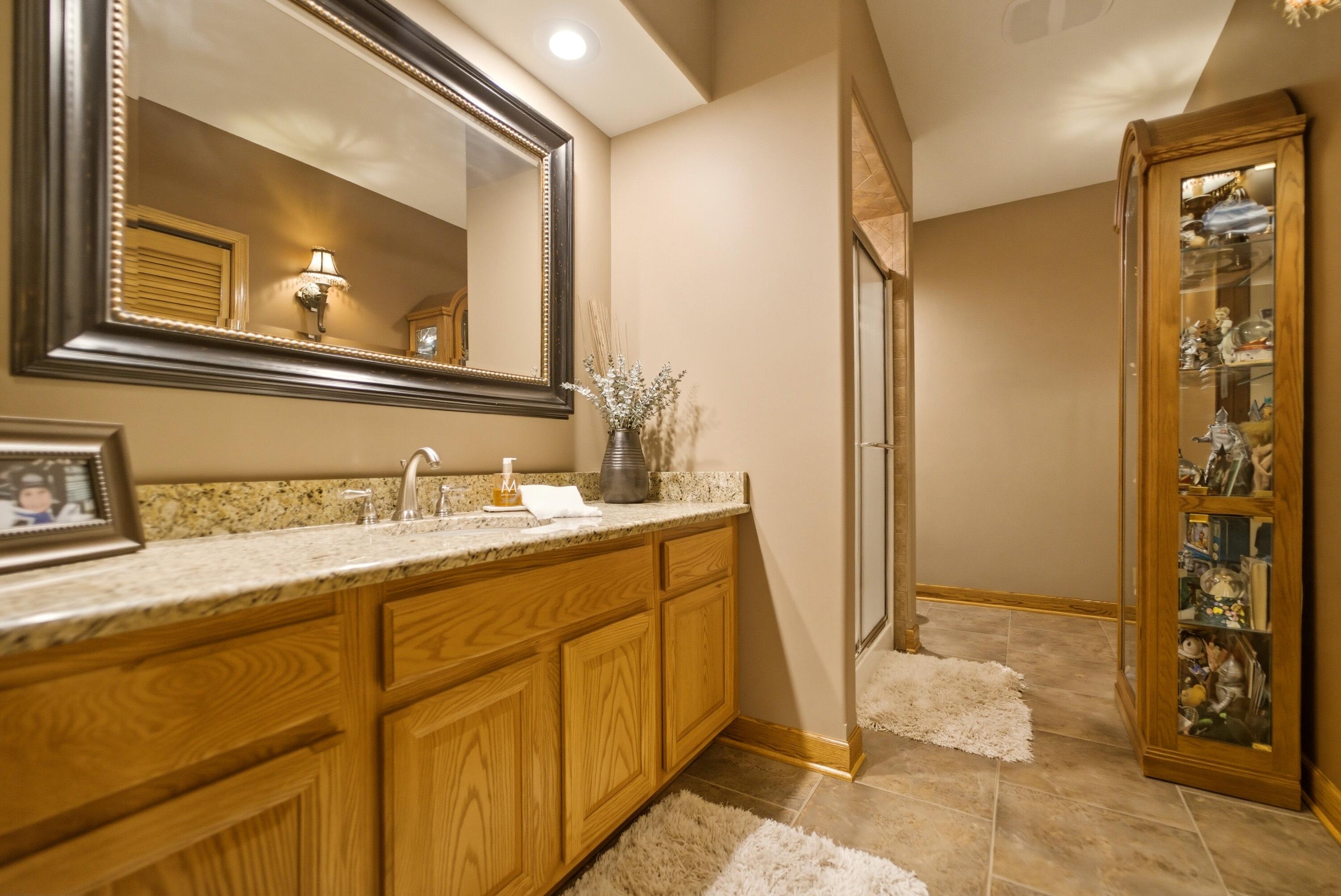 4941 East 107th Court Crown Point, IN 46307 - Photo 32 of 56 3000x2005