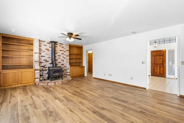 $677,000 | 8711 Fruchtenicht Road, Knights Landing, CA 95645