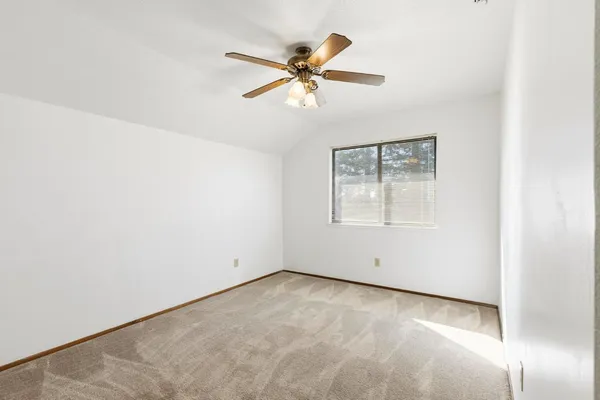 $677,000 | 8711 Fruchtenicht Road, Knights Landing, CA 95645