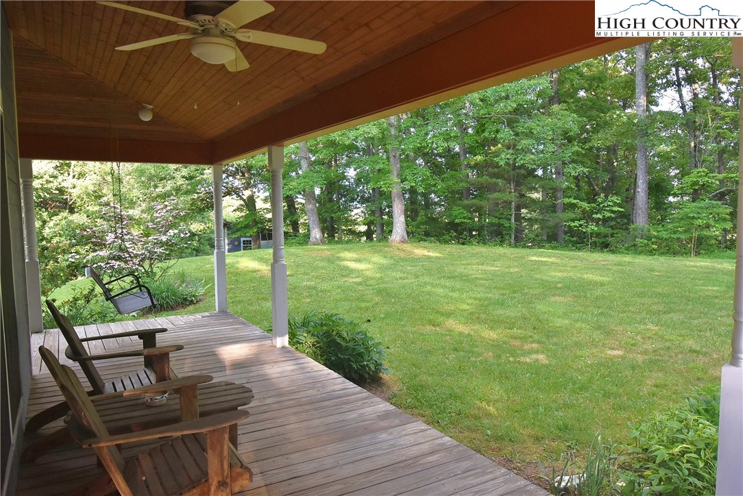 729 Graystone Road Independence, VA 24348 - Photo 7 of 50