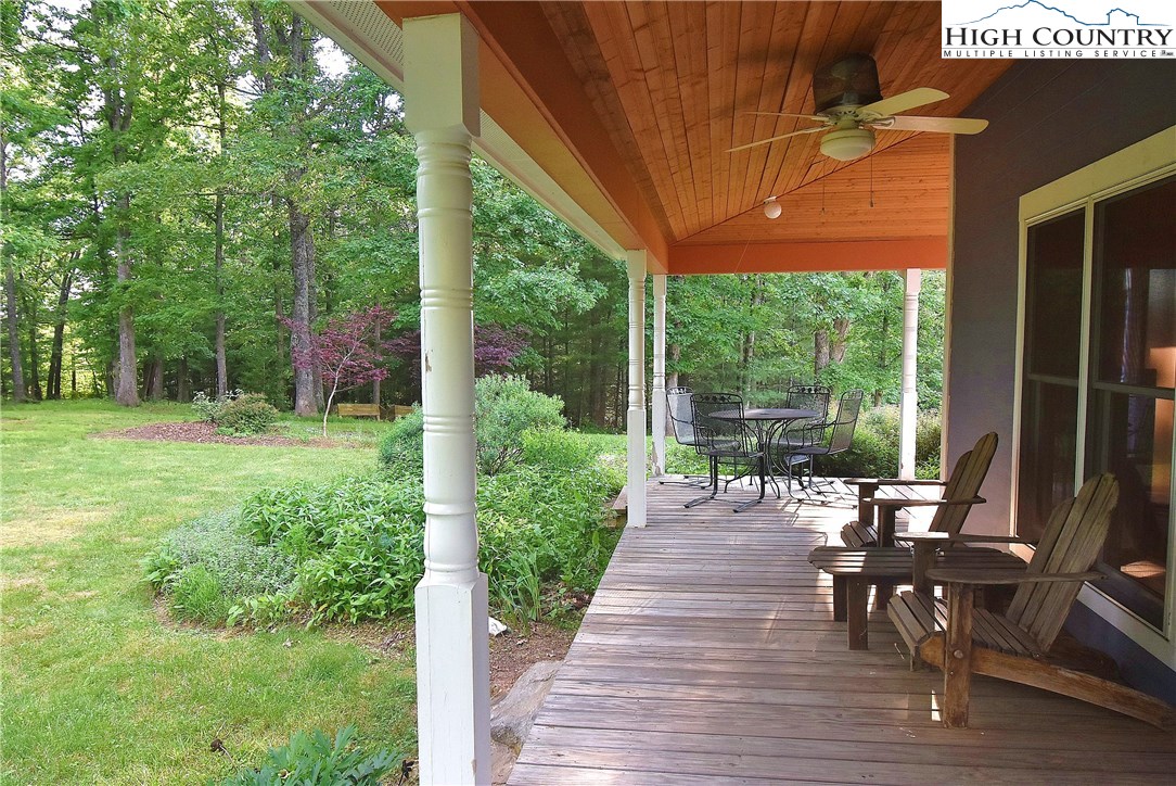729 Graystone Road Independence, VA 24348 - Photo 8 of 50