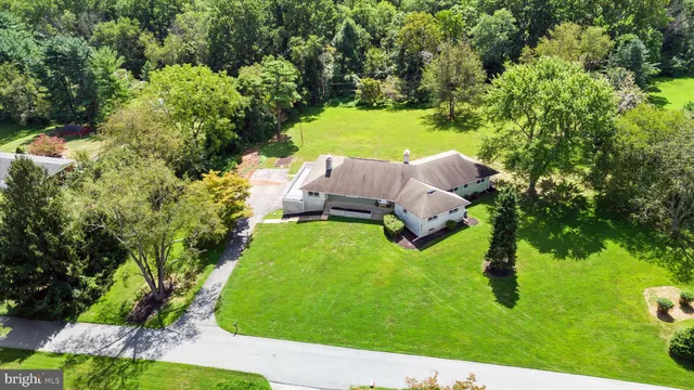 $799,000 | 747 Morris Road, Hockessin, DE 19707