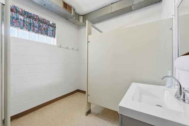 $169,900 | 128 Michigan Avenue, Corunna, IN 46730