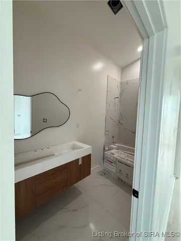 $834,933 | 1020 Ridgeview Drive, Jeffersonville, IN 47130