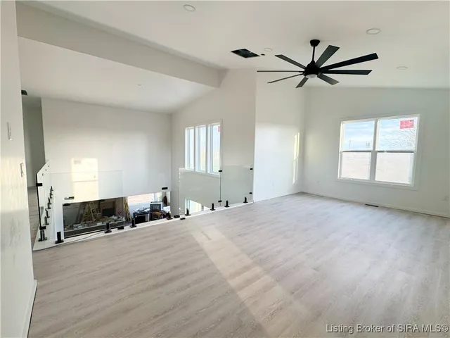 $834,933 | 1020 Ridgeview Drive, Jeffersonville, IN 47130