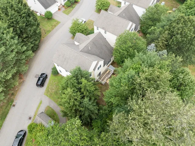 $770,000 | 5 Equestrian Lane, Chelmsford, MA 01824