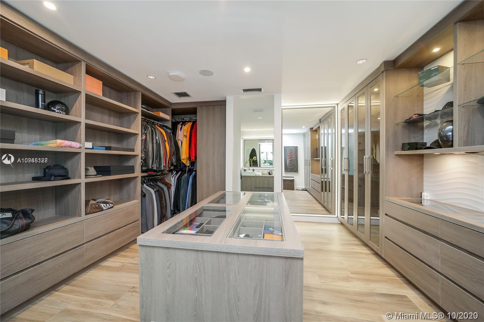 1300 Cleveland Road Miami Beach, FL 33141 - Photo 12 of 29