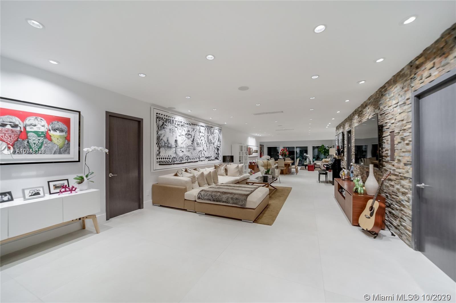 1300 Cleveland Road Miami Beach, FL 33141 - Photo 7 of 29