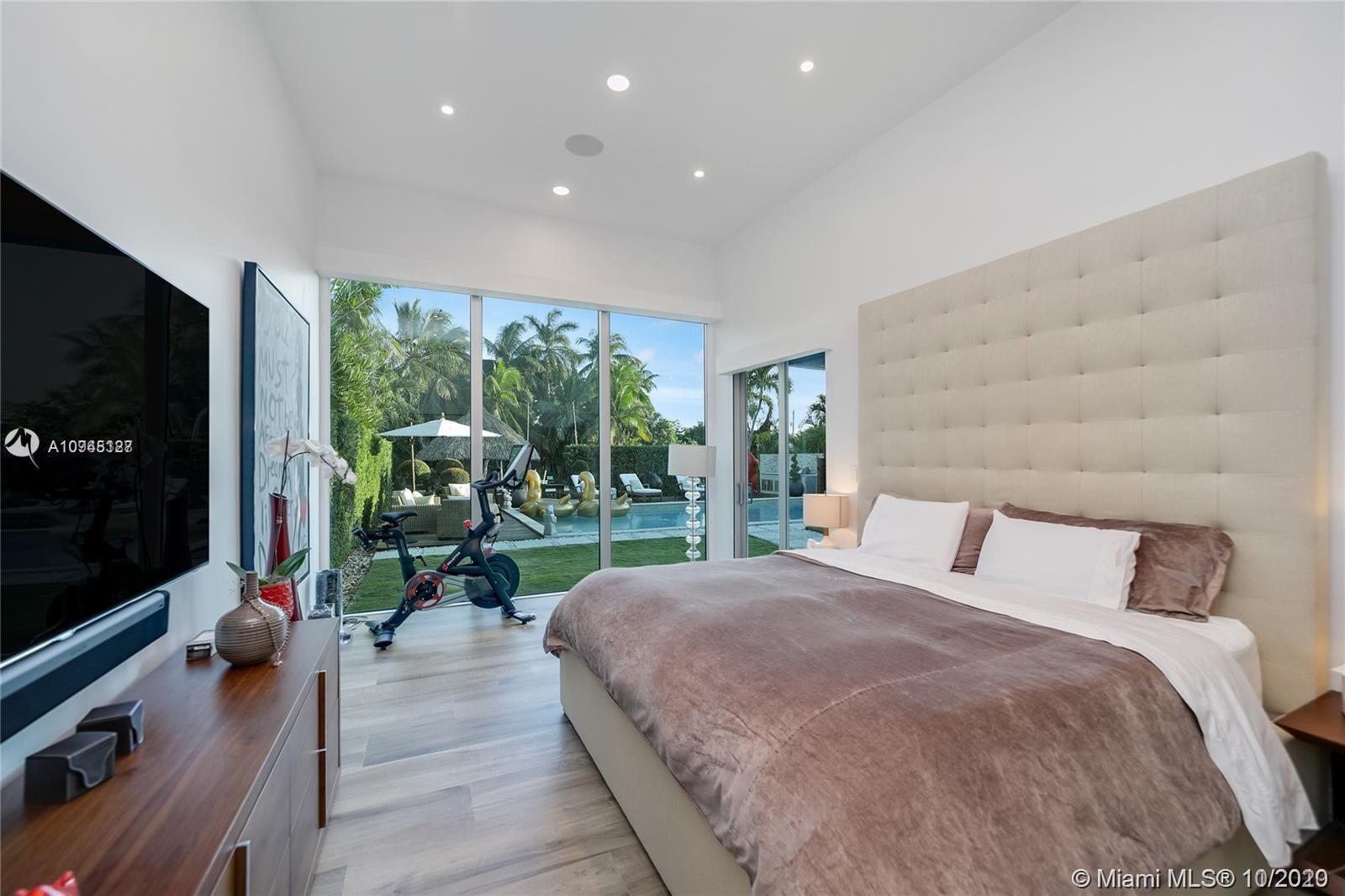1300 Cleveland Road Miami Beach, FL 33141 - Photo 9 of 29