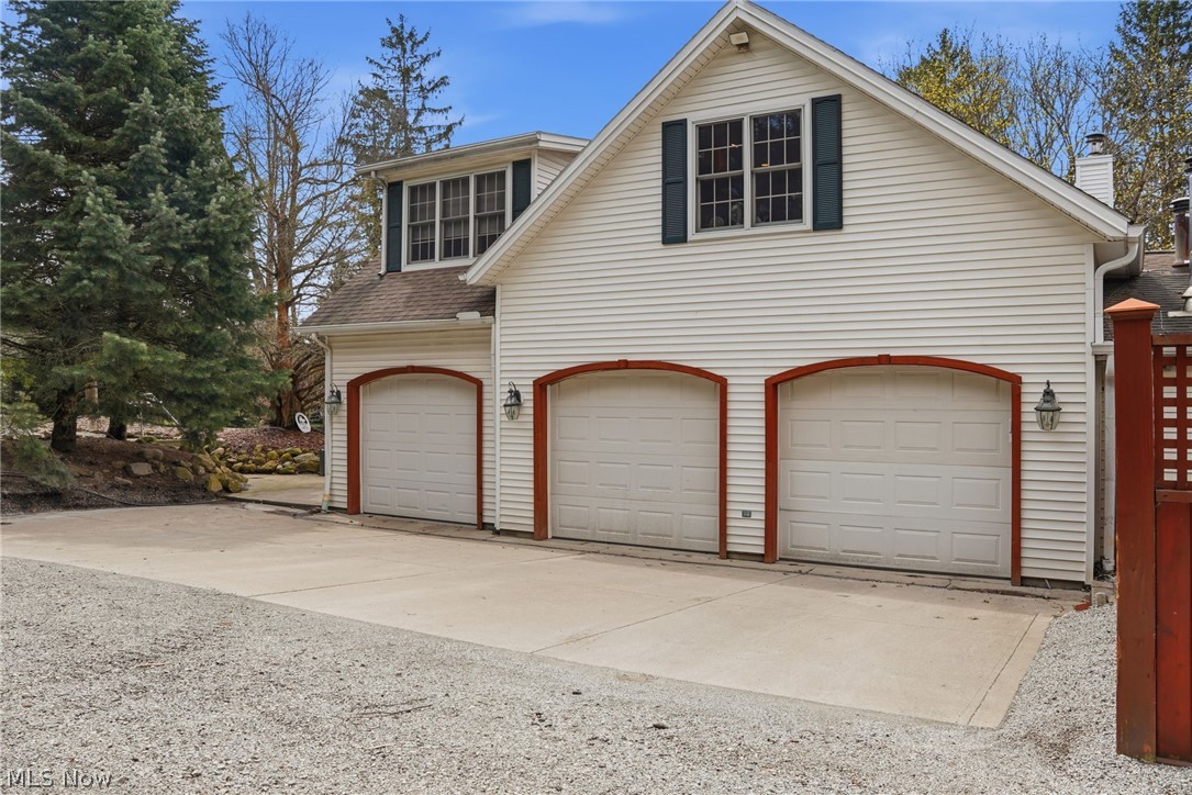 11679 Bell Road Newbury, OH 44065 - Photo 2 of 50