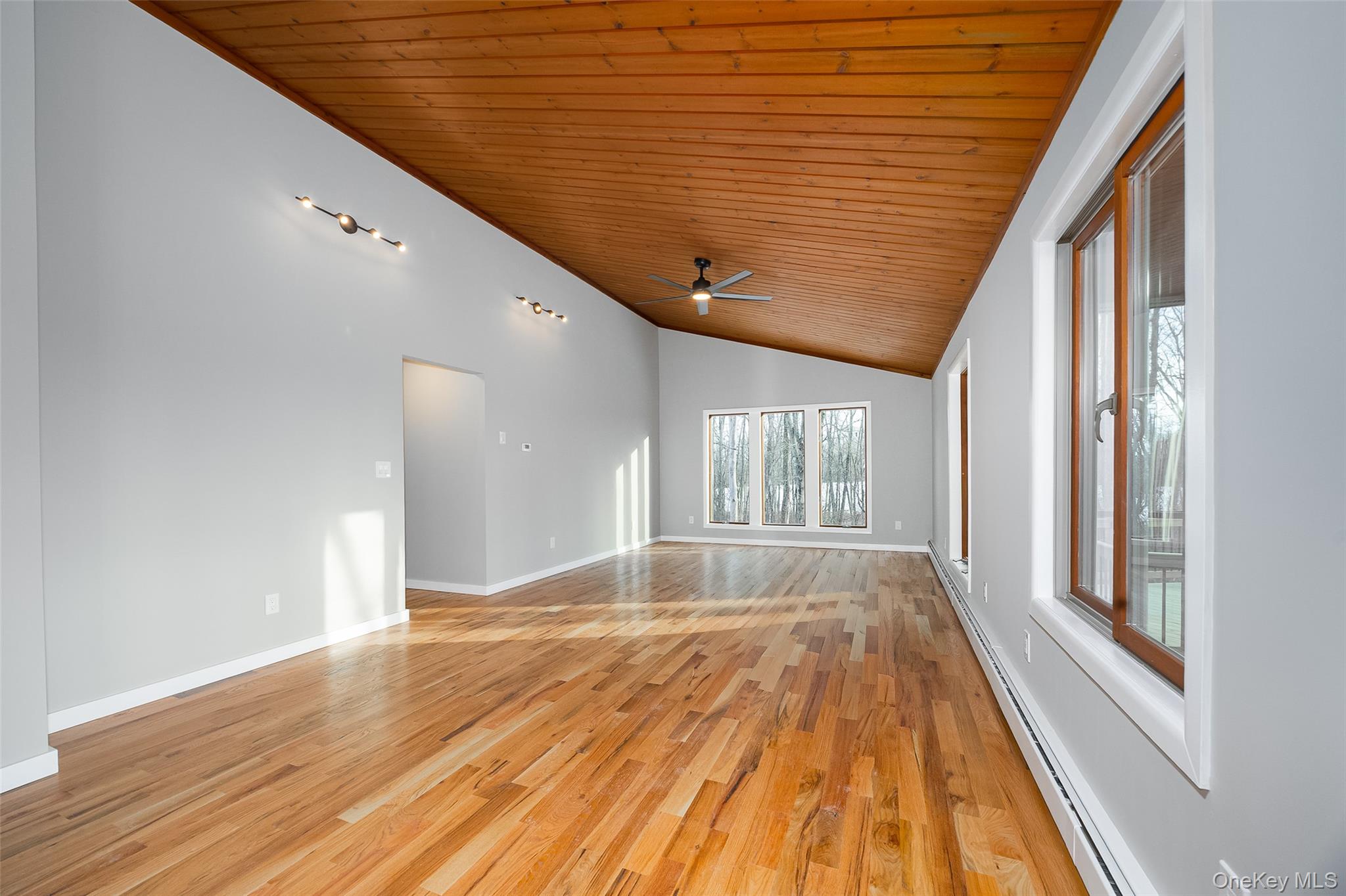 261 Freedom Road Pleasant Valley, NY 12569 - Photo 14 of 50