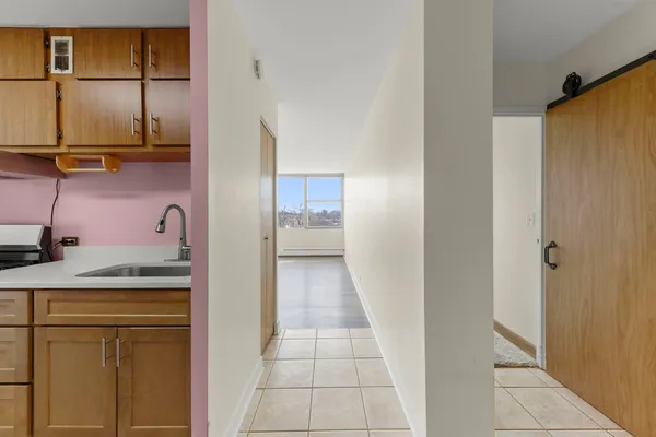 $159,000 | 33 North Main Street, Unit 4J, Lombard, IL 60148