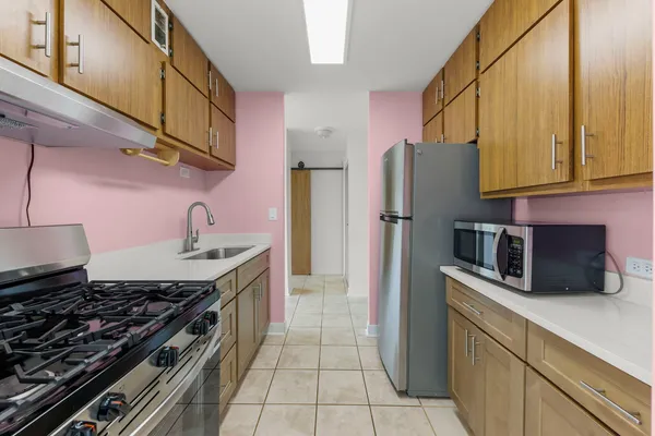 $159,000 | 33 North Main Street, Unit 4J, Lombard, IL 60148