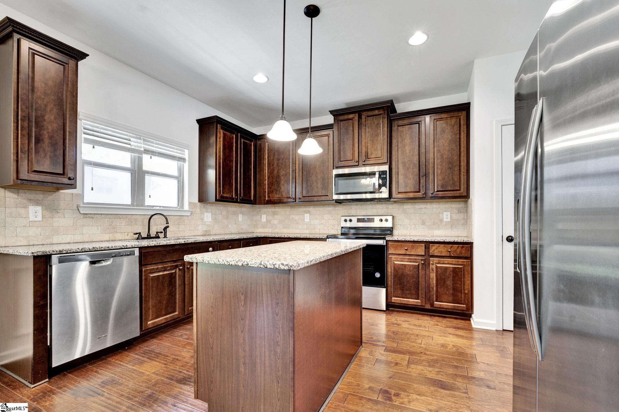 617 Powdermill Drive Simpsonville, SC 29681 - Photo 8 of 31 Gallery Image 8