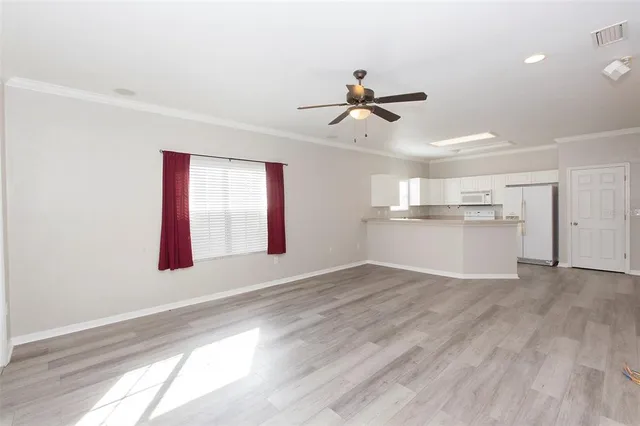 $1,995 | 4712 Northwest 80th Road, Gainesville, FL 32653