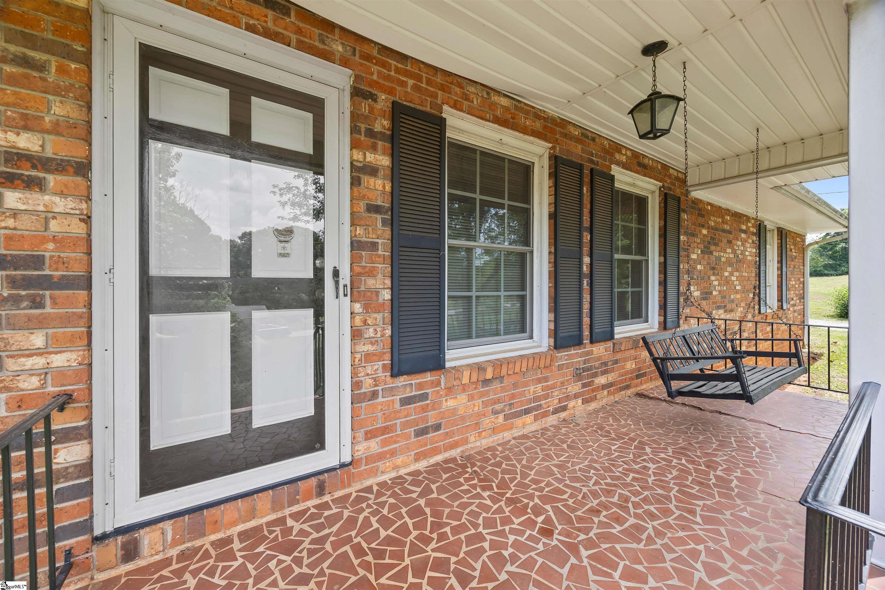 631 River Oak Circle Inman, SC 29349 - Photo 4 of 25
