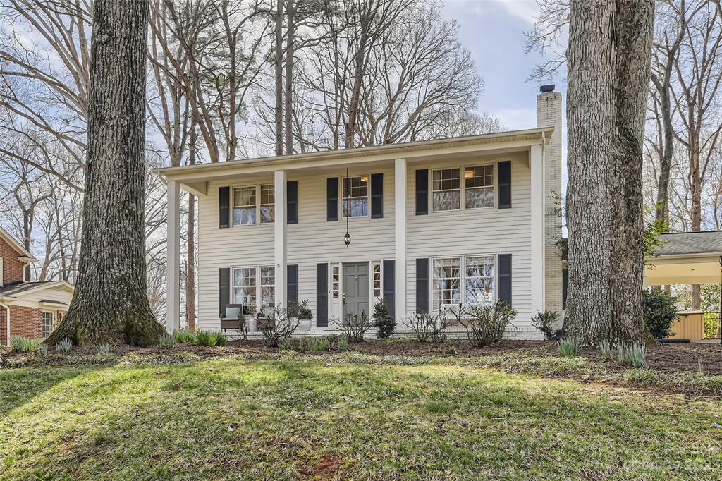 6040 Gate Post Road Charlotte, NC 28211 - Photo 1 of 28 Gallery Image 1