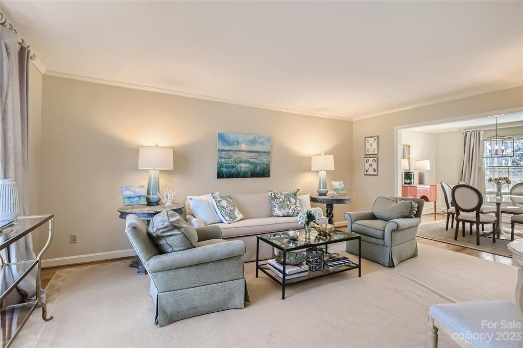 6040 Gate Post Road Charlotte, NC 28211 - Photo 13 of 28 Gallery Image 13