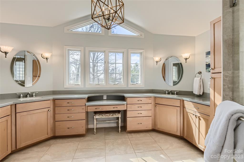 6040 Gate Post Road Charlotte, NC 28211 - Photo 19 of 28 Gallery Image 19