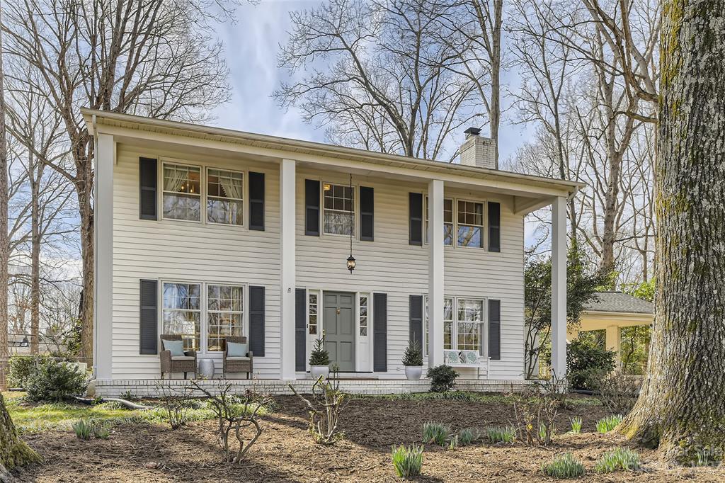 6040 Gate Post Road Charlotte, NC 28211 - Photo 2 of 28 Gallery Image 2