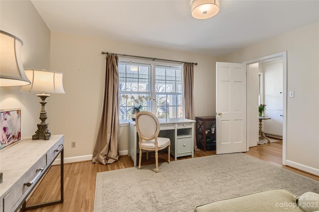 6040 Gate Post Road Charlotte, NC 28211 - Photo 23 of 28 Gallery Image 23