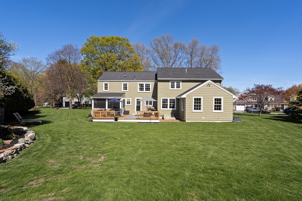 12 Cox Road Winchester, MA 01890 - Photo 38 of 41