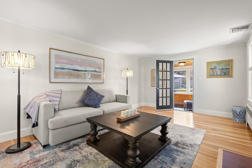 12 Cox Road Winchester, MA 01890 - Photo 6 of 41
