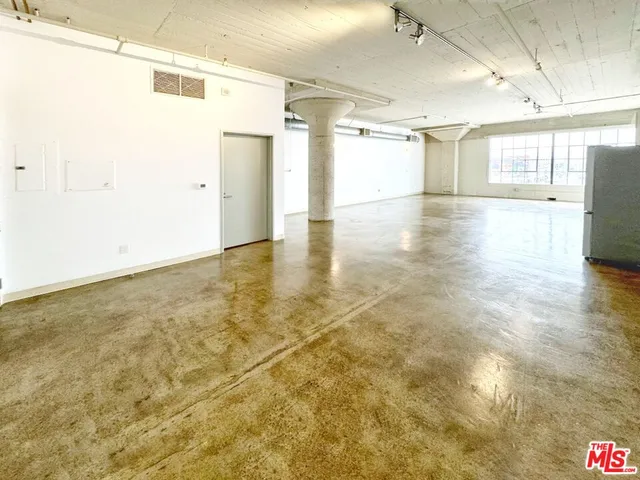 $3,300 | 1855 Industrial Street, Unit 611, Los Angeles, CA 90021