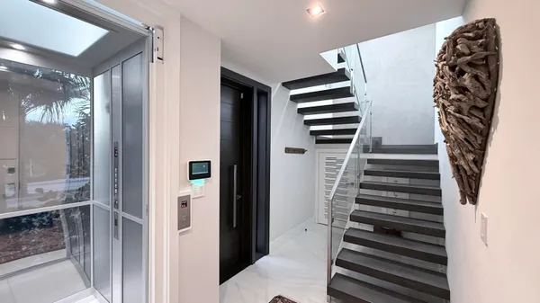 $2,899,000 | 2880 North Ocean Drive, Hollywood, FL 33019