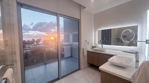 $2,899,000 | 2880 North Ocean Drive, Hollywood, FL 33019