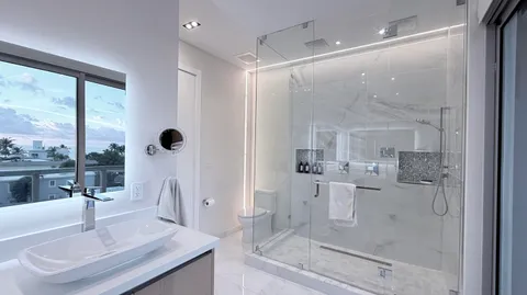 $2,899,000 | 2880 North Ocean Drive, Hollywood, FL 33019