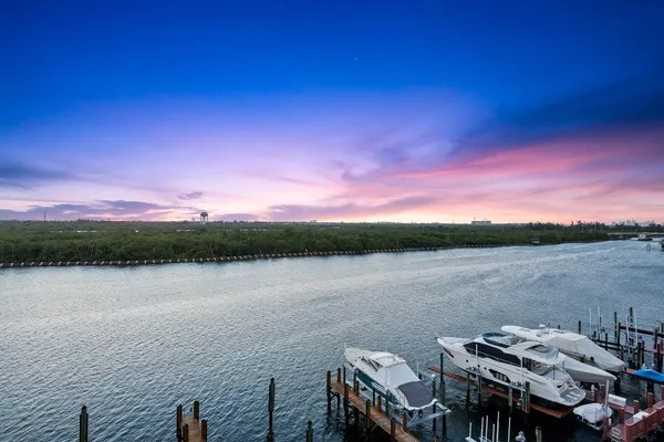 $2,899,000 | 2880 North Ocean Drive, Hollywood, FL 33019
