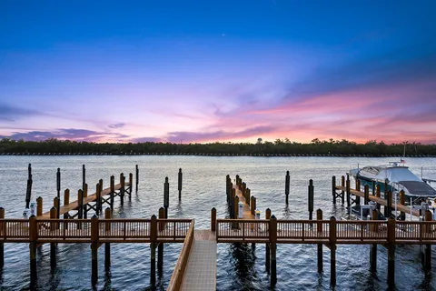 $2,899,000 | 2880 North Ocean Drive, Hollywood, FL 33019