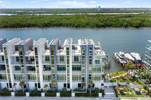 $2,899,000 | 2880 North Ocean Drive, Hollywood, FL 33019