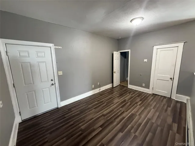 $2,000 | 60 Carroll Street, Unit C3, Poughkeepsie, NY 12601