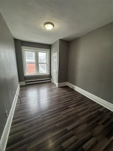 $2,000 | 60 Carroll Street, Unit C3, Poughkeepsie, NY 12601