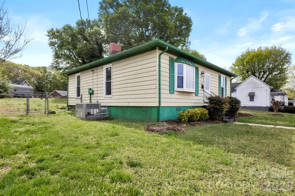 $165,000 | 513 Grier Street, Lincolnton, NC 28092