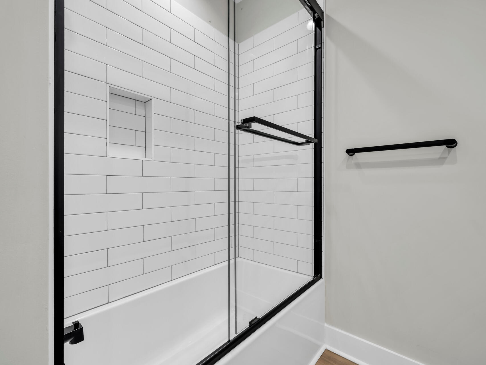 140 Sibert Avenue, Unit 11 Destin, FL 32541 - Photo 22 of 38 a bathroom with a bathtub and shower