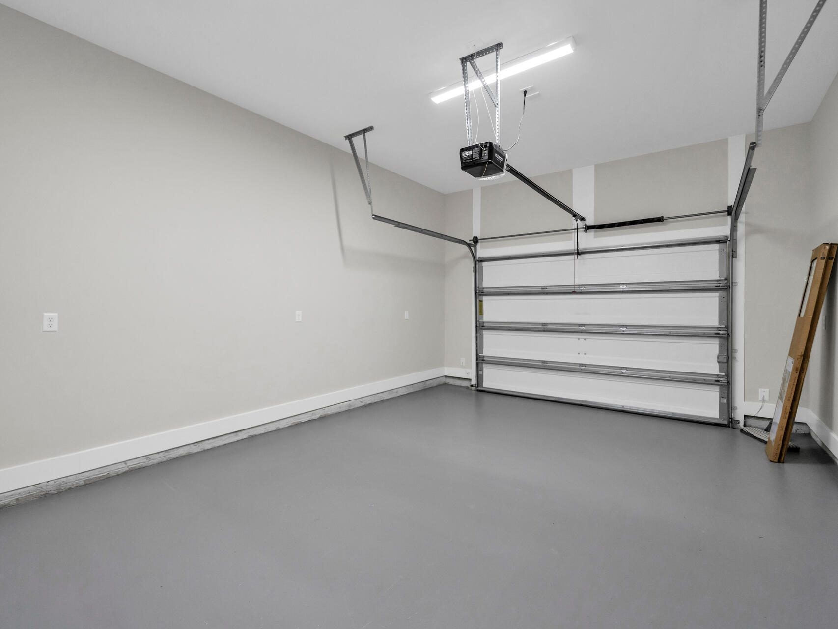 140 Sibert Avenue, Unit 11 Destin, FL 32541 - Photo 27 of 38 a view of a room with an empty space