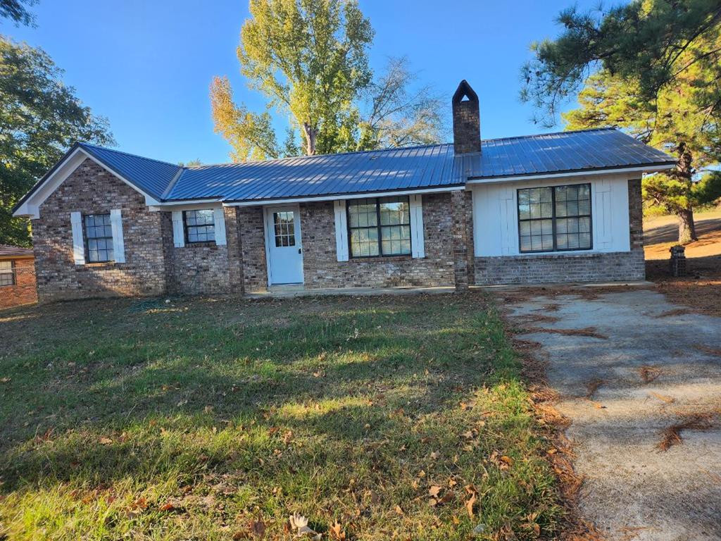46 Pine Street Roxie, MS 39661 - Photo 1 of 10 Main View