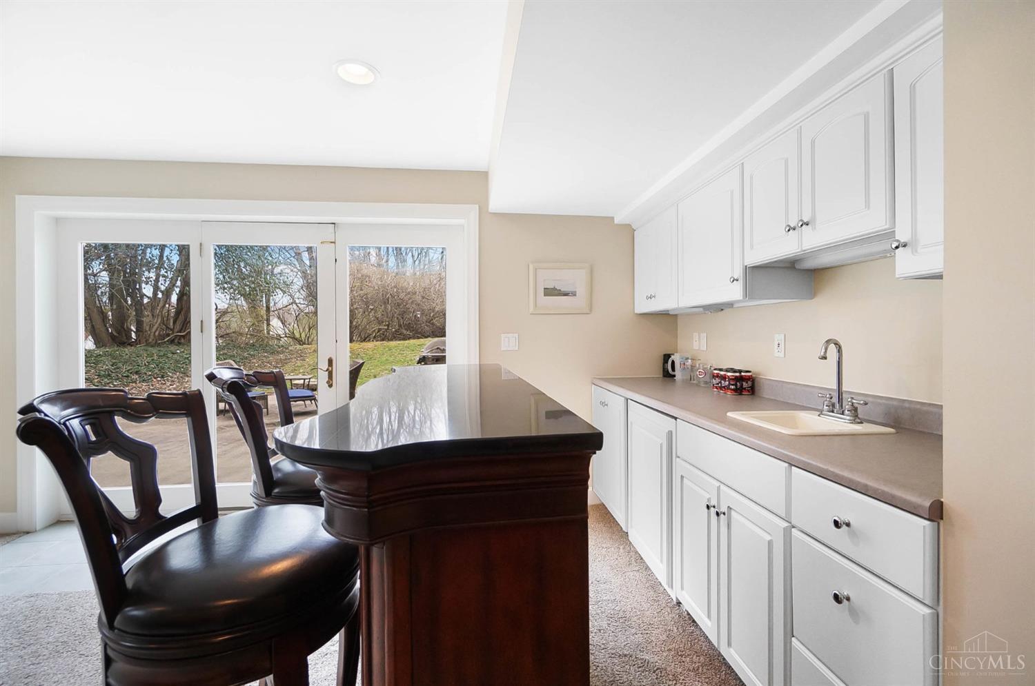 1023 Eversole Road Cincinnati, OH 45230 - Photo 70 of 92