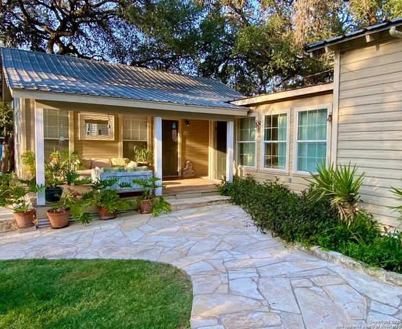 $1,999,000 | 512 County Road 348, Concan, TX 78838