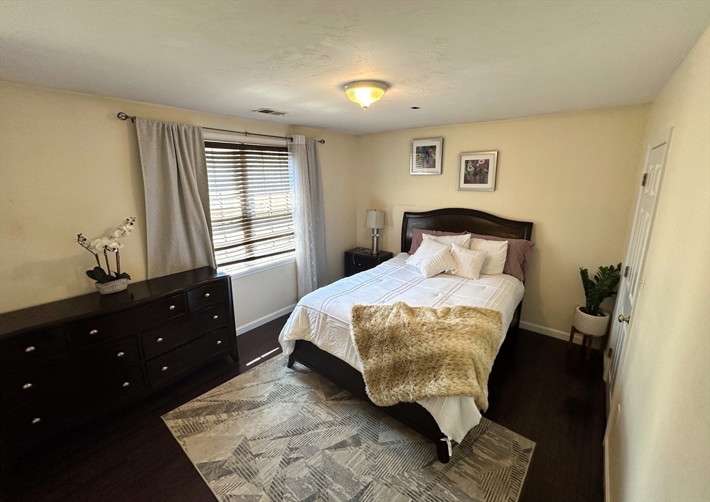 12 Hamilton Way Holbrook, MA 02343 - Photo 15 of 30