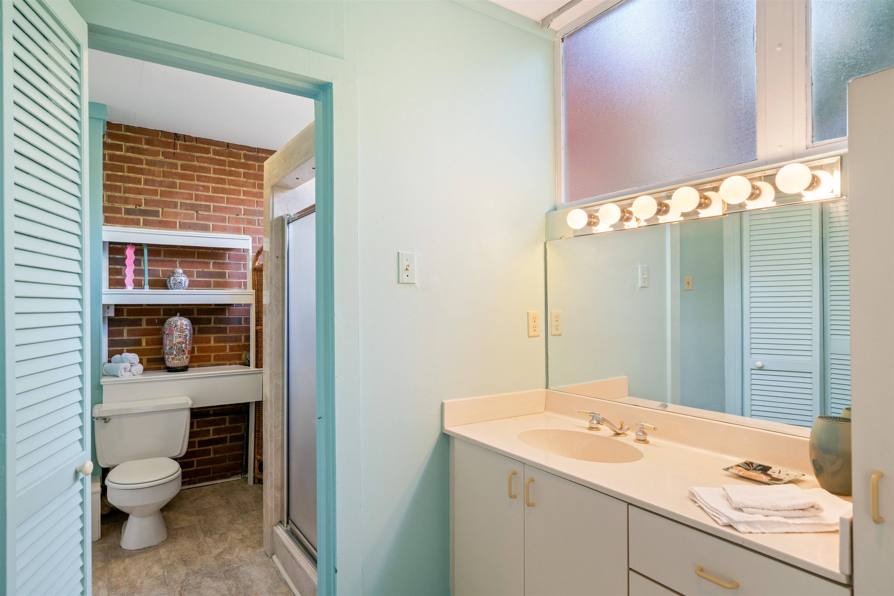 150 Waring Road Memphis, TN 38117 - Photo 35 of 40 Gallery Image 35