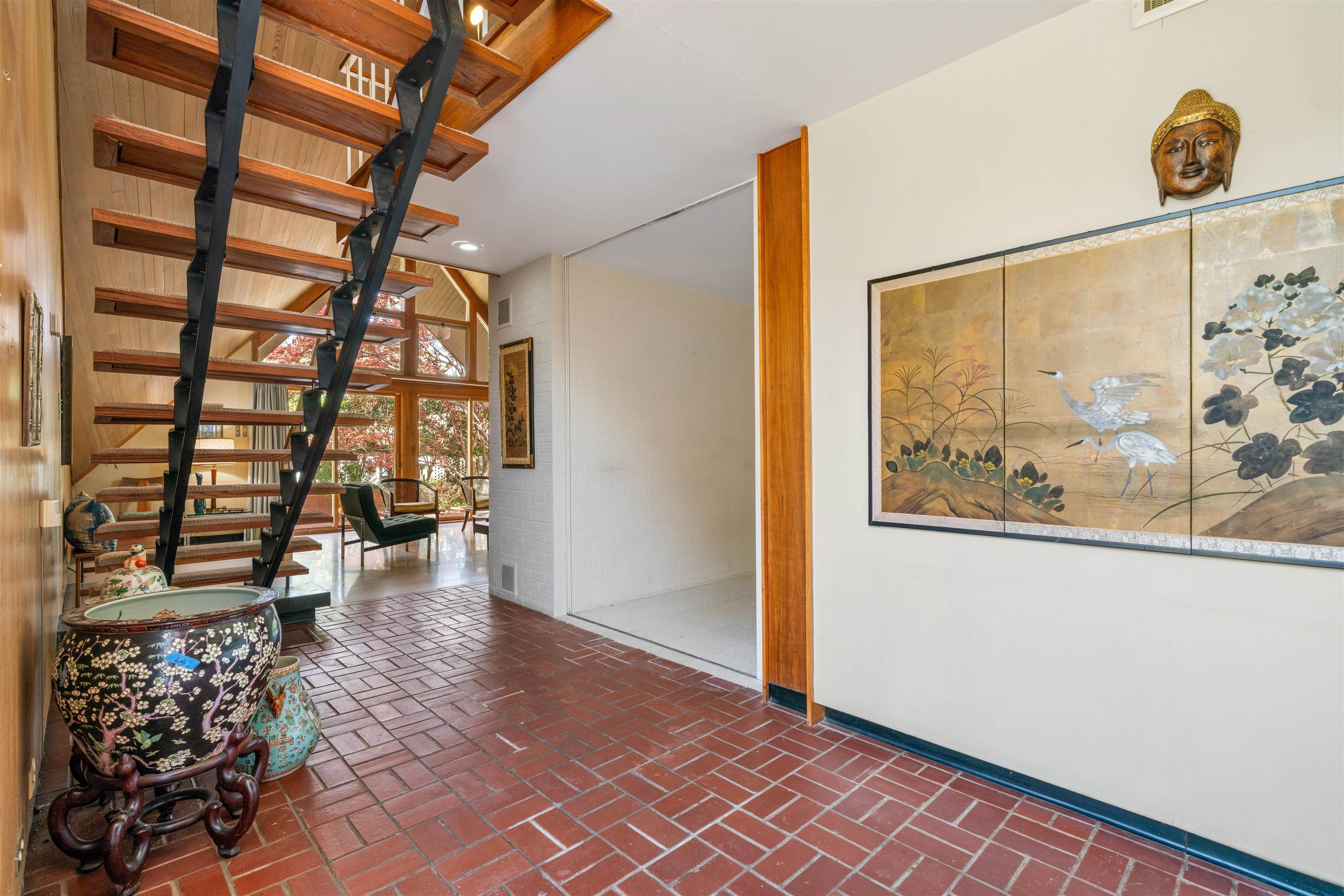 150 Waring Road Memphis, TN 38117 - Photo 5 of 40 Gallery Image 5