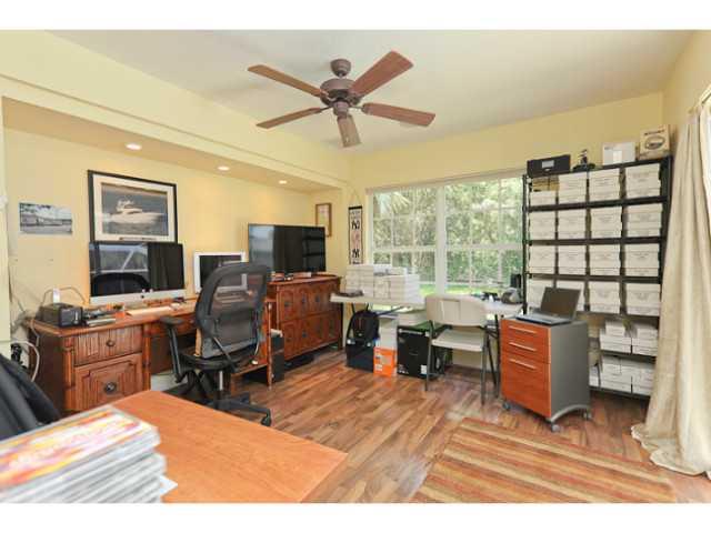 2174 Southwest Mainsail Terrace Stuart, FL 34997 - Photo 16 of 22 Gallery Image 16
